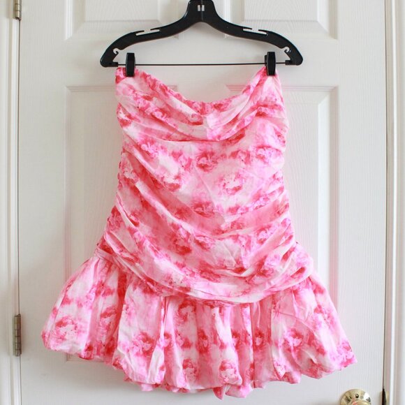 Hello Molly Petals Sprinkled Strapless Mini Dress Pink Bubble Hem - Picture 2 of 12
